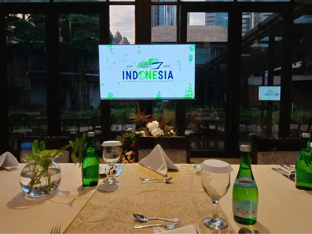 sewa tv 75 inch jakarta di plataran senayan untuk event korporat